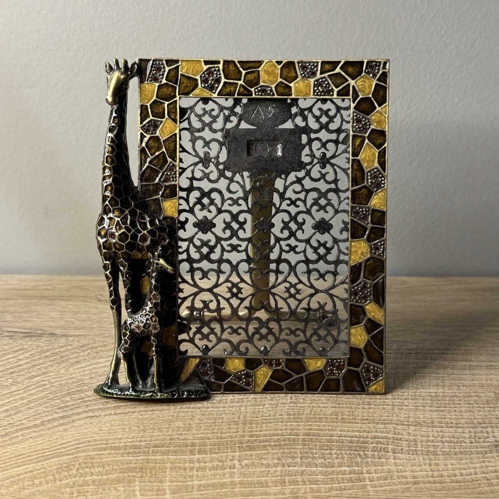 TIZO Photo‎ Frame Elegant Jeweled Giraffe & Calf Design Italian 3."x4.5" Opening